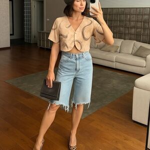 Tan Cropped Cardigan Shoulder Pads Single Button Closure Bolero Shawl Crop